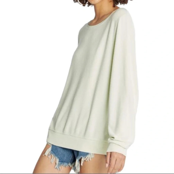 Wildfox Tops - Wildfox Crew Baggy Beach Jumper in Shore Geeen